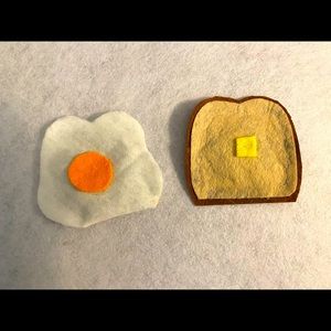 Sunny-Side Up Egg & Toast Cat Toy Catnip Stuffed